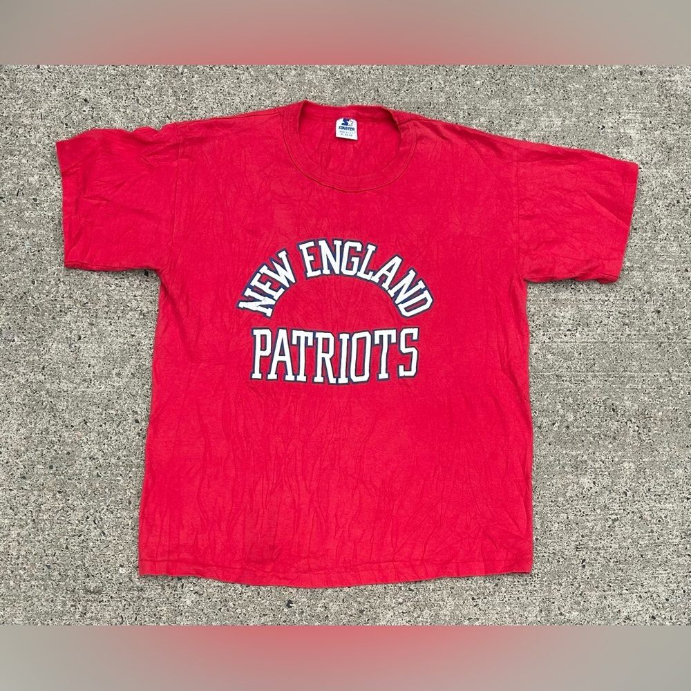 Vintage 80s STARTER New England Patriots NFL Football Single Stitch T-shirt